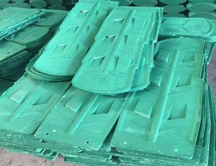 模壓成型的玻璃鋼防眩板、隔光板