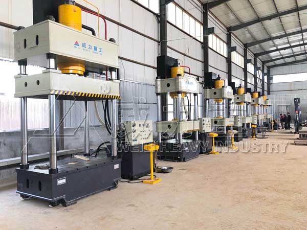 315噸電纜溝蓋板成型四柱液壓機(jī)