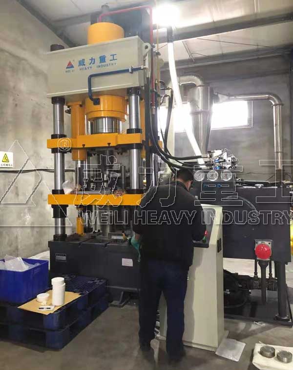 焊接瓷環(huán)專用雙向500噸四柱液壓機(jī)