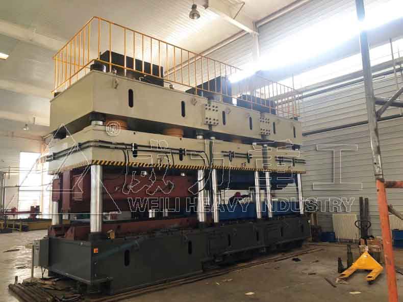 2500噸汽車(chē)縱梁拉伸成型液壓機(jī)